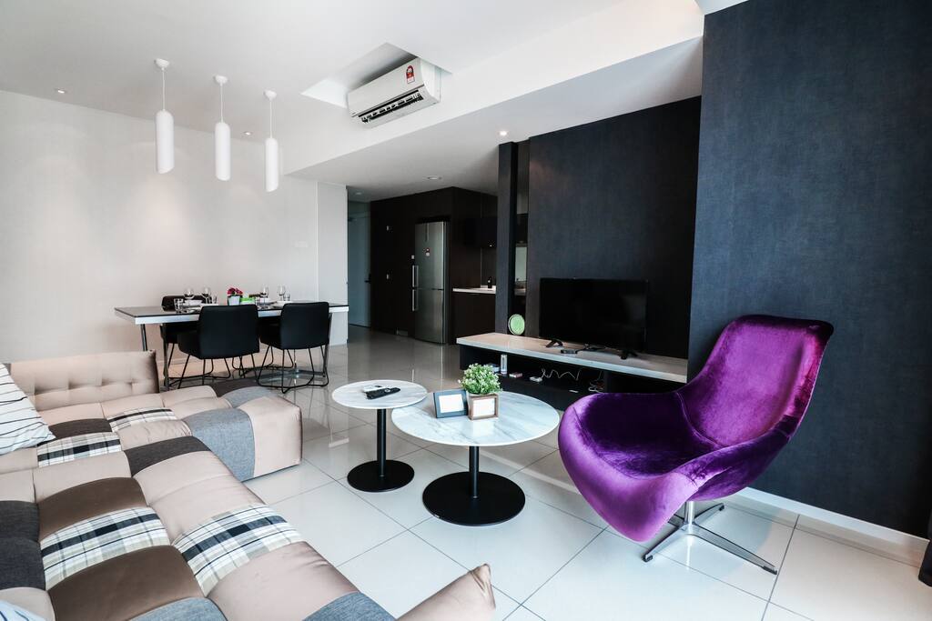 Spacious living hall