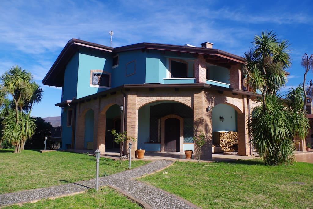 Esterno casa/ House exterior