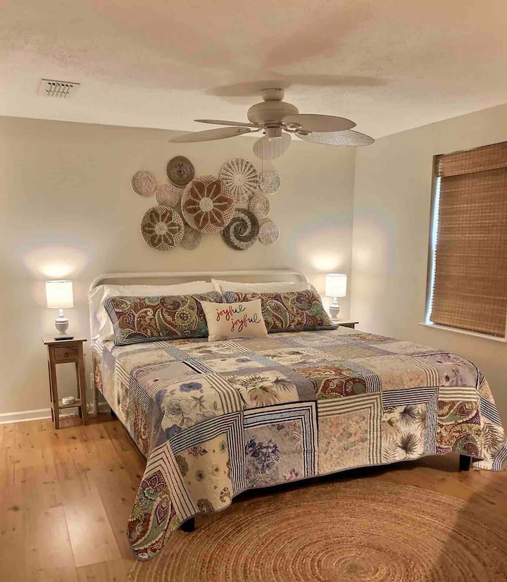 Perfect space to catch some zzz’s at the end of the day.  Comfortable king size Nectar bed in main bedroom.  