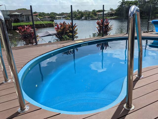 Grand Riviera Forster- waterfront, pool, wharf gallery image 3