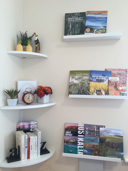 Fast WiFi modem, some books and tourism material