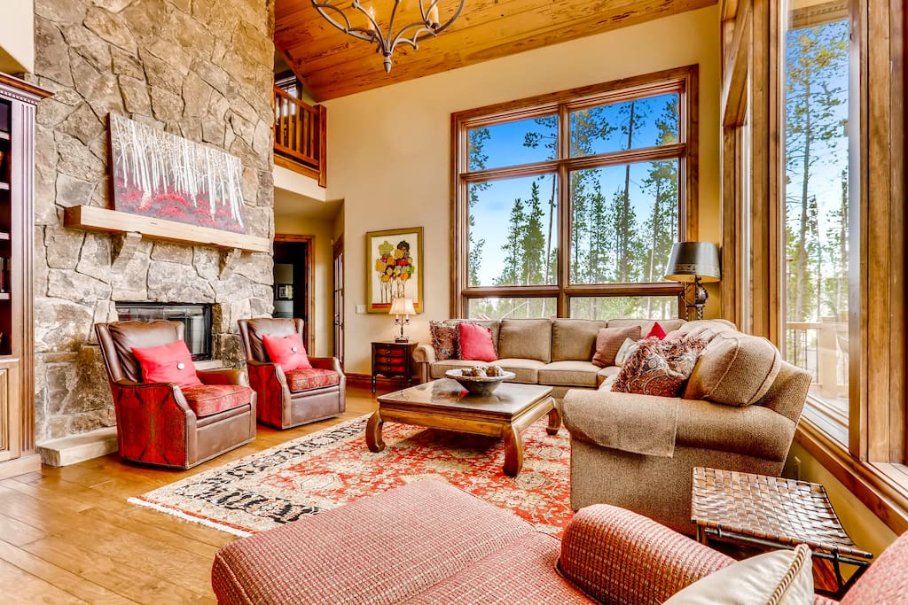 with Gas Fireplace and TV. Relax and enjoy mountain views, tasteful decor, and open space.