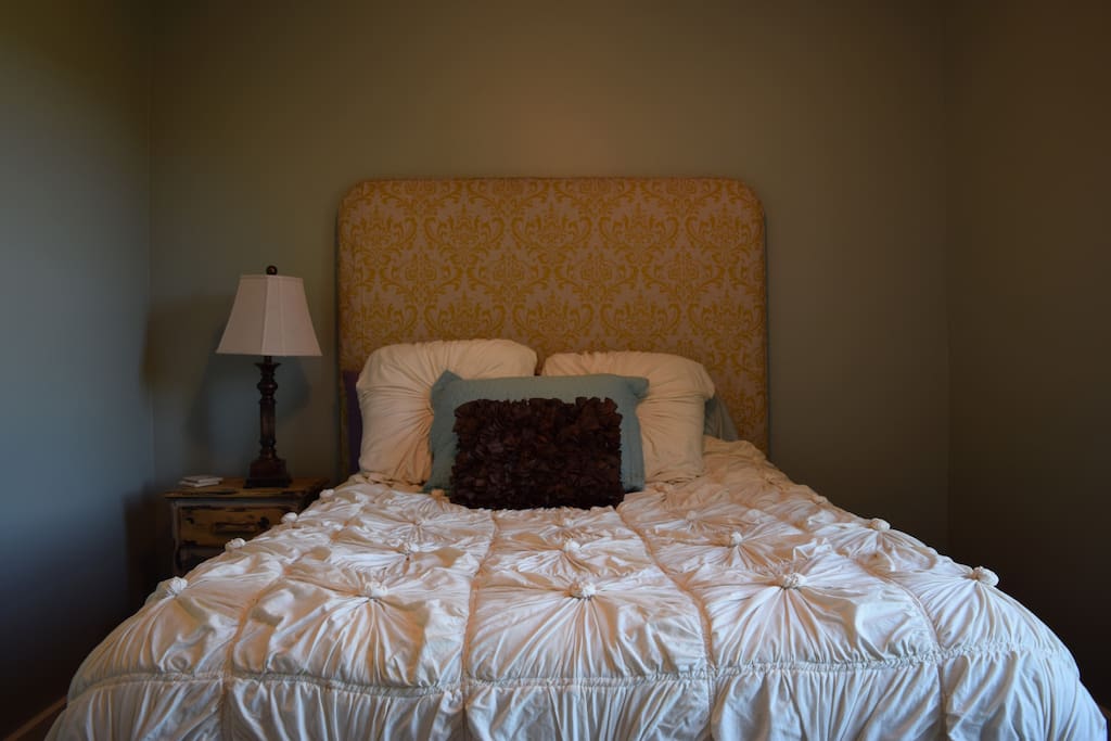 Guestroom #1