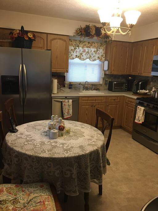 Eat in Kitchen