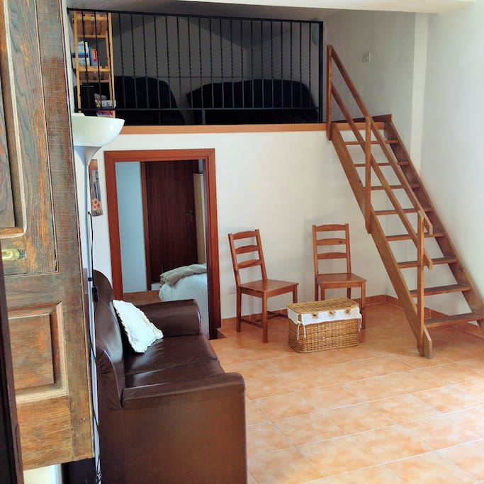 Mezzanine Loft with Two Twin Beds - Perfect for Children