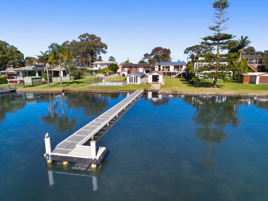 Private Jetty. Boat Ramp 1 min Drive.
