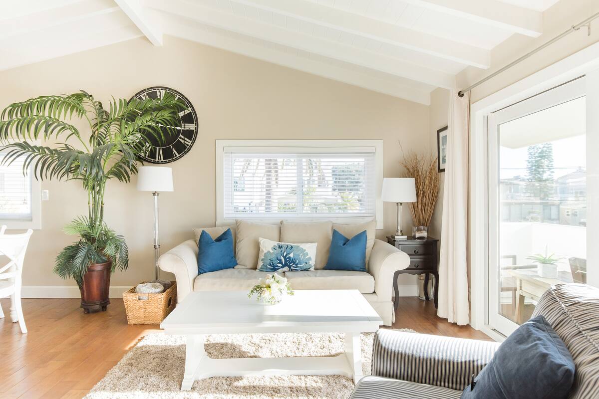 Corona Del Mar State Beach Park Vacation Rentals & Homes California