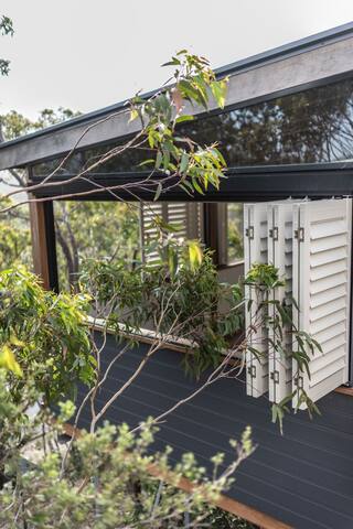 ‘Osprey’ Stunning Boomerang Beach hideaway gallery image 5