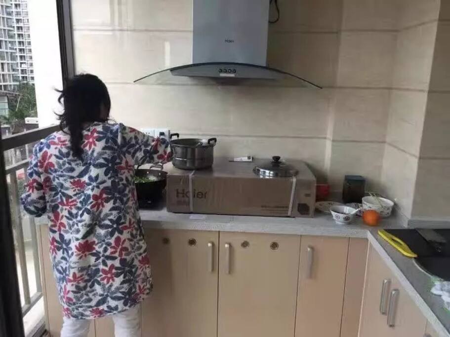 厨房