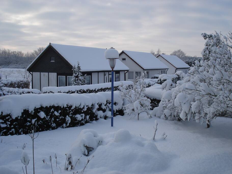 Bungalowanlage im Winter