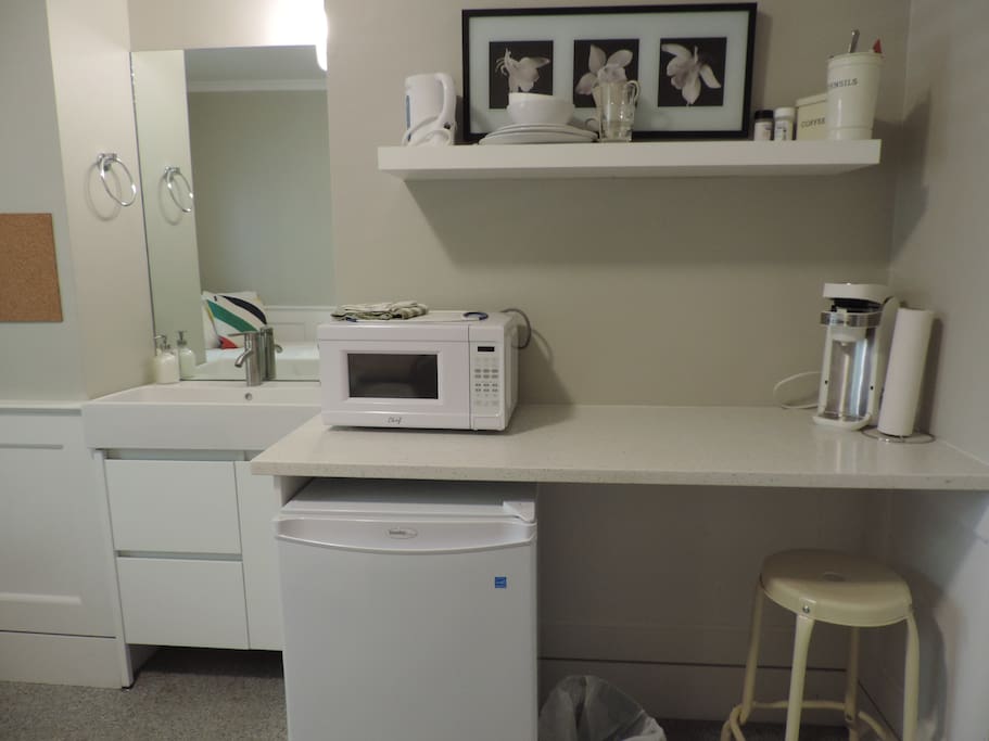 Kitchenette