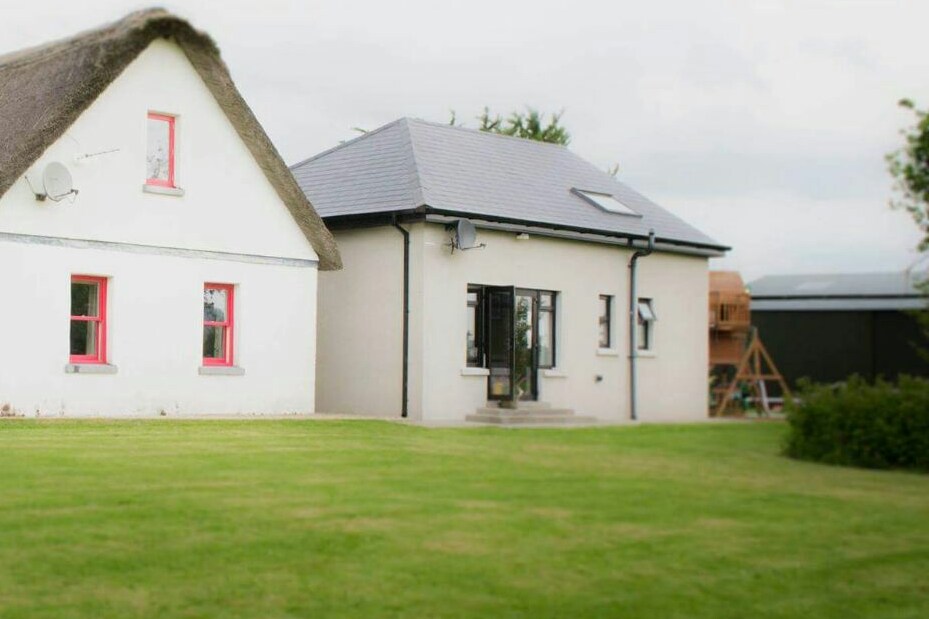 Airbnb | Kilmallock - Holiday Rentals & Places to Stay - County 