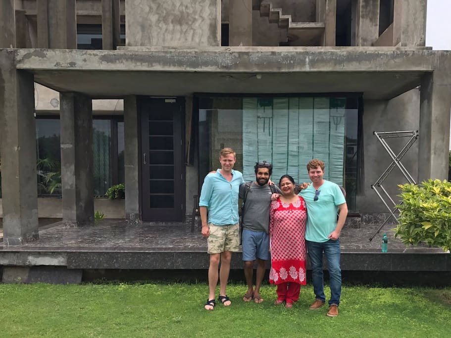 "There's hospitality, then there is Indian hospitality AND THEN THERE IS ROMY AUNTY's HOSPITALITY!"- Mahek Mehta, Mumbai