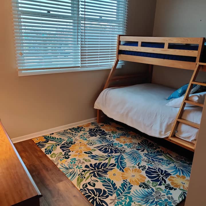 غرفة النوم الثانية (كاملة وتوأم)