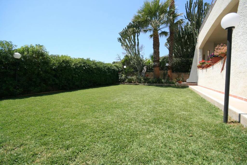 Giardino fronte mare