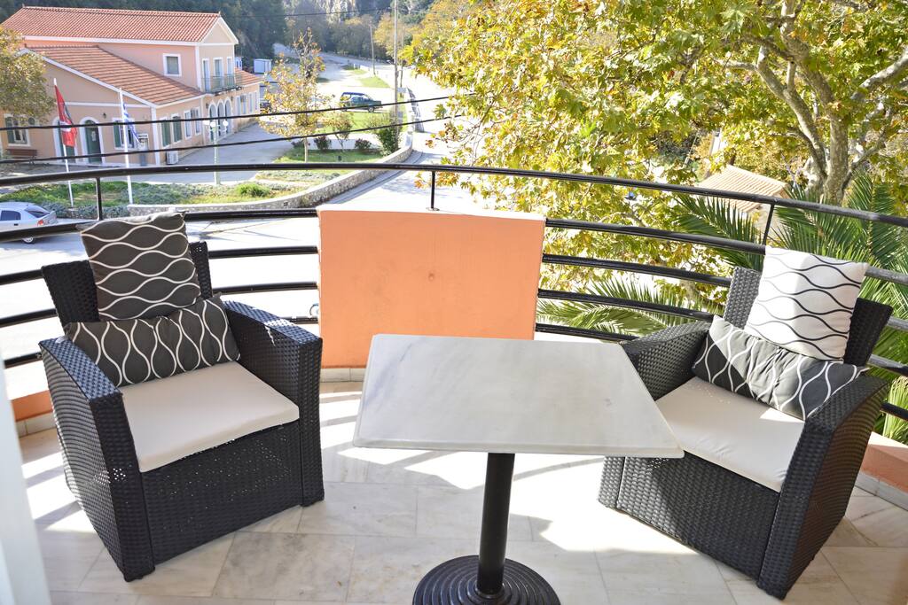 studio balcony