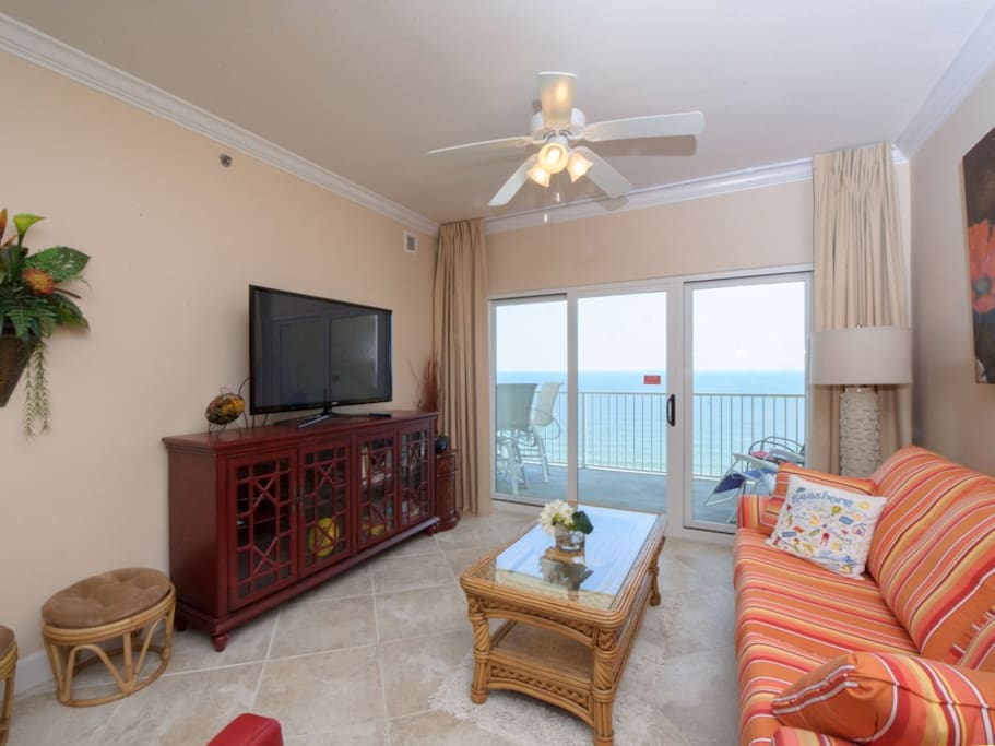 Nicely decorated with views from the kitchen, Dining room and Master Bedroom