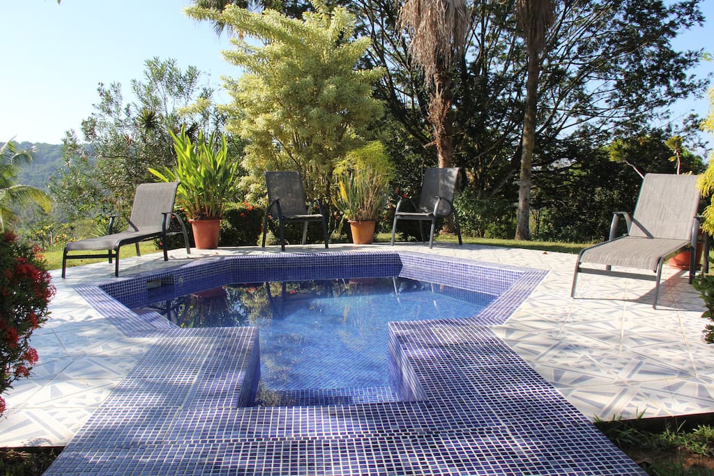 Refreshing plunge pool.