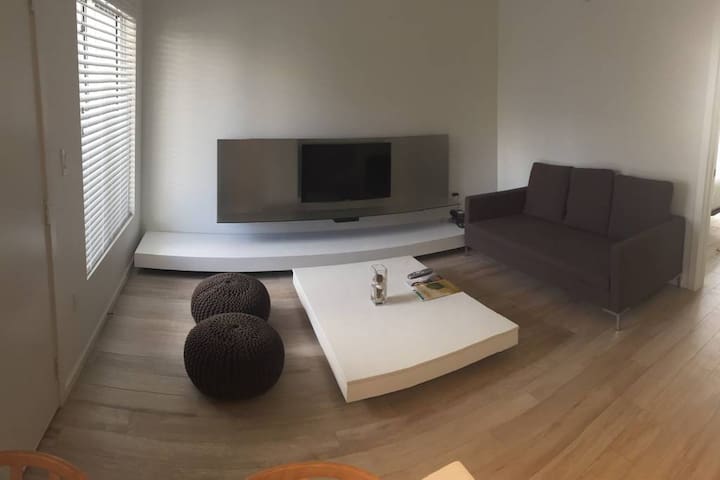 1 Bedroom king apartment near the beach
