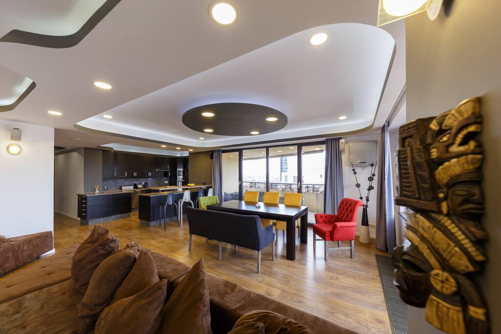 The open kitchen is perfect for socializing while you cook.