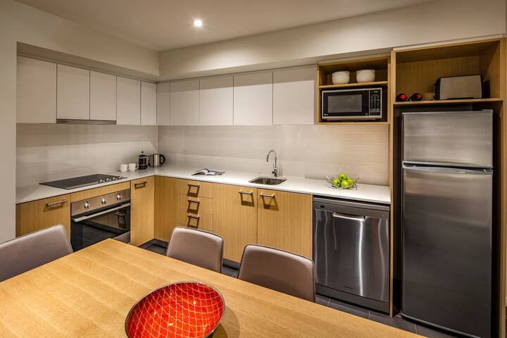 Furnished Two Bedroom Apartment gallery image 5