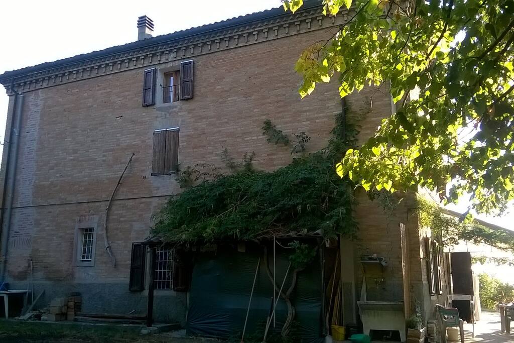 casa vista laterale