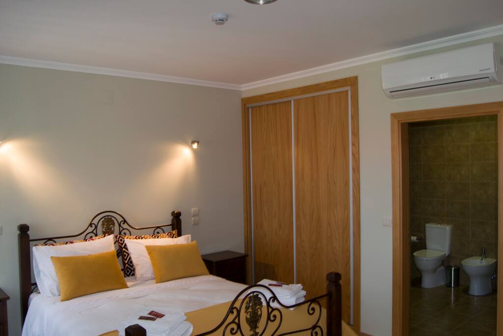 quarto casal