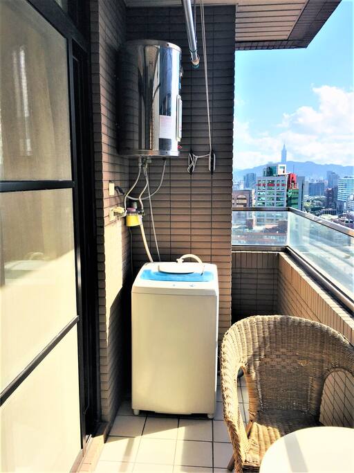 蓄水式電熱水器及洗衣機