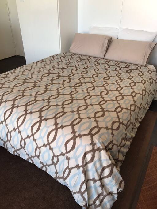 Comfy Queen Bed