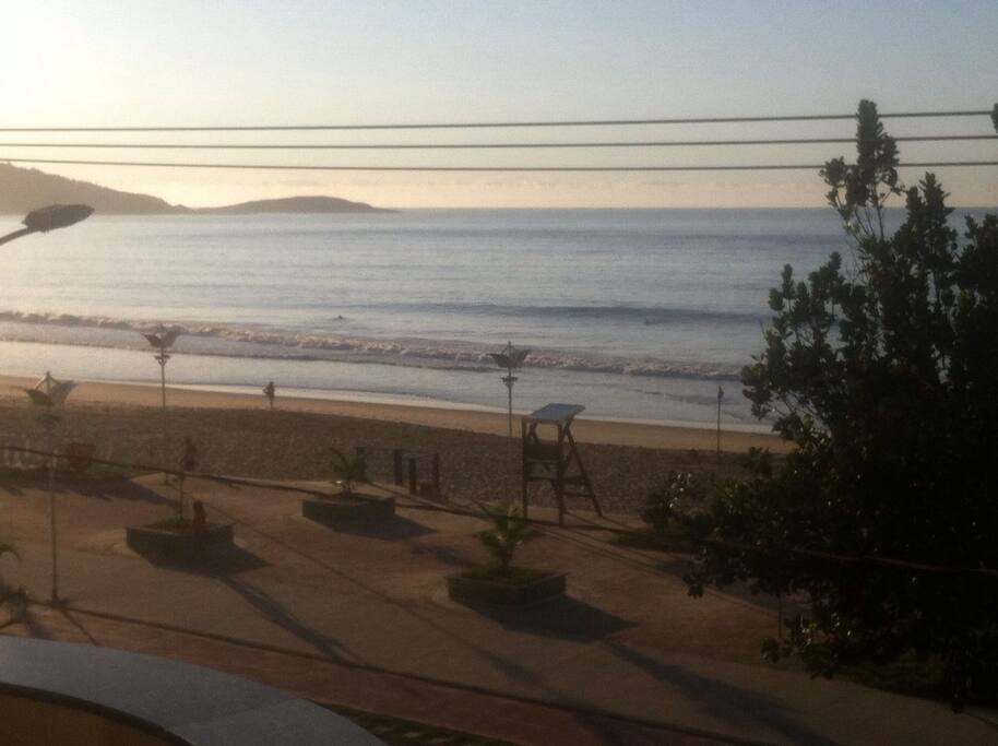 vista da janela.as 5.30 manhã.