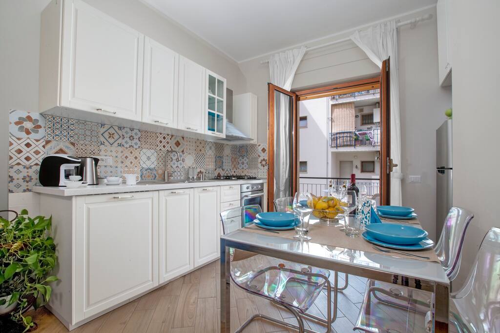 Cucina (Kitchen)