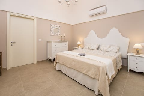 Top performing Airbnb: Casa Velia/Velia House in Monopoli
