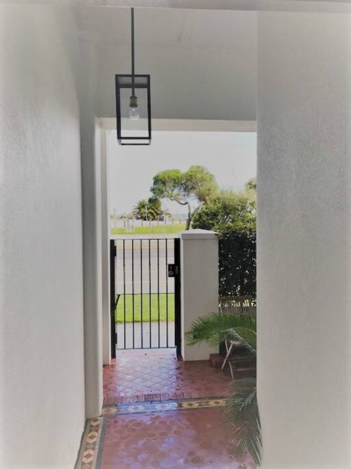 Private entrance & courtyard facing St Kilda Beach