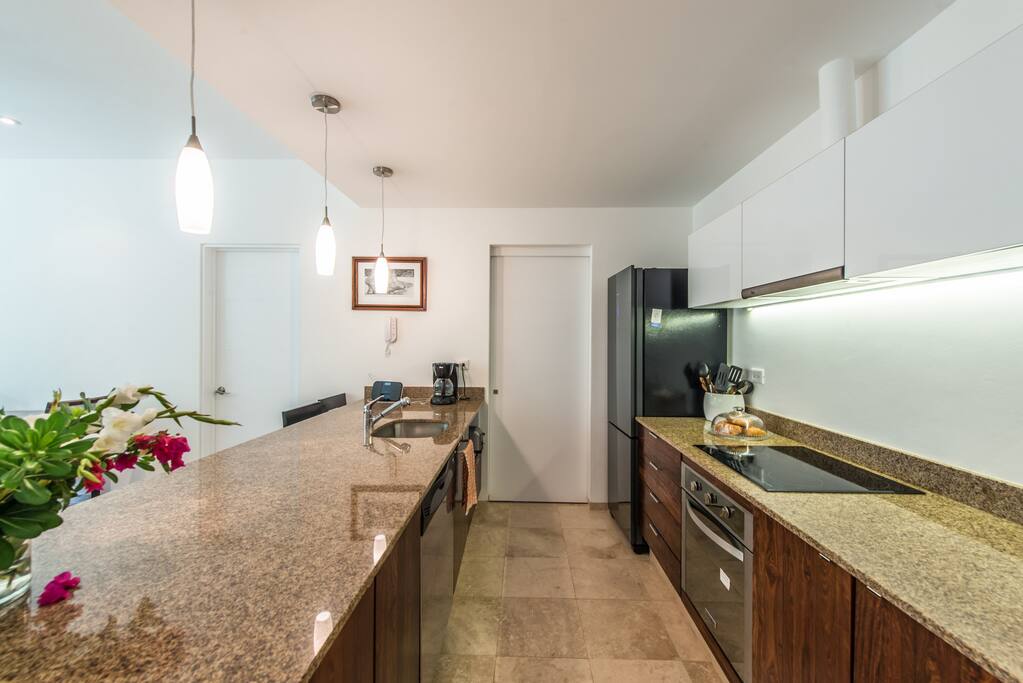 Cocina completamente equipada