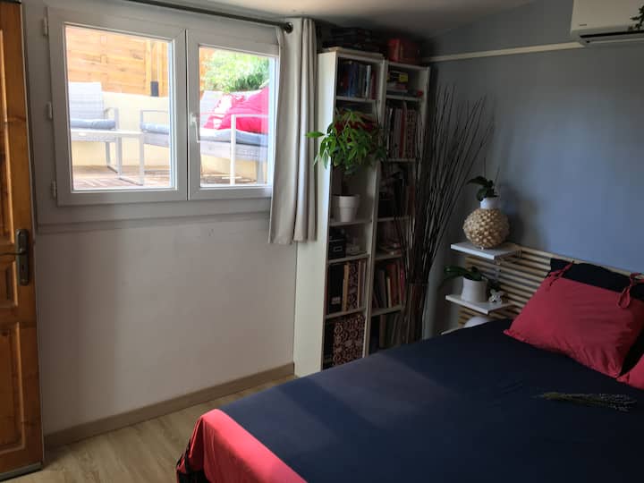 غرفة النوم 1