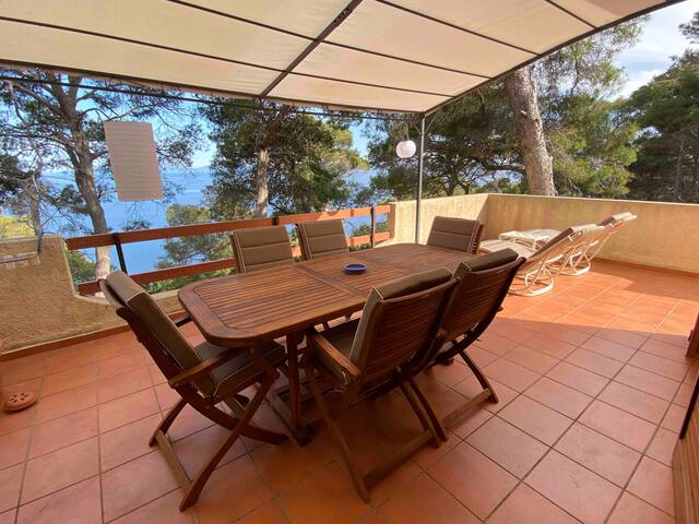 Porzione di villino con terrazza sul mare gallery image 4