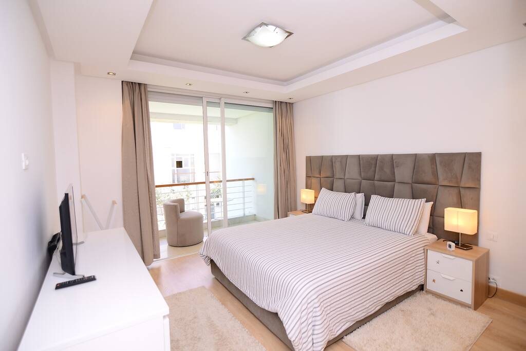 BEDROOM 1