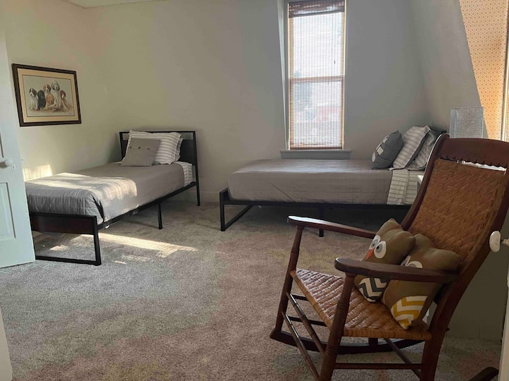Third bedroom with two twin beds. Graco crib also available. 