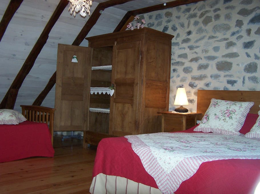 Chambre Fleurie à l'étage