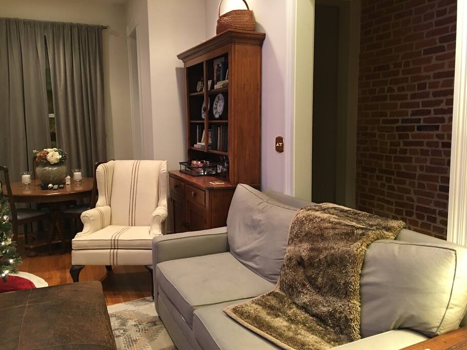 Living area and dining space. Enjoy access to DirectTV.