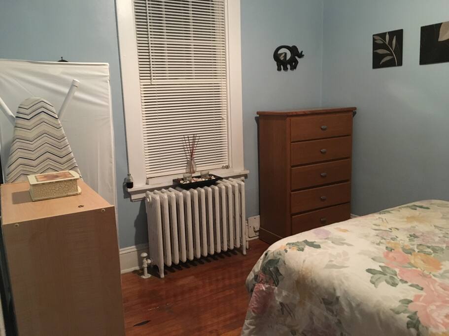 Full Size Bed Bedroom