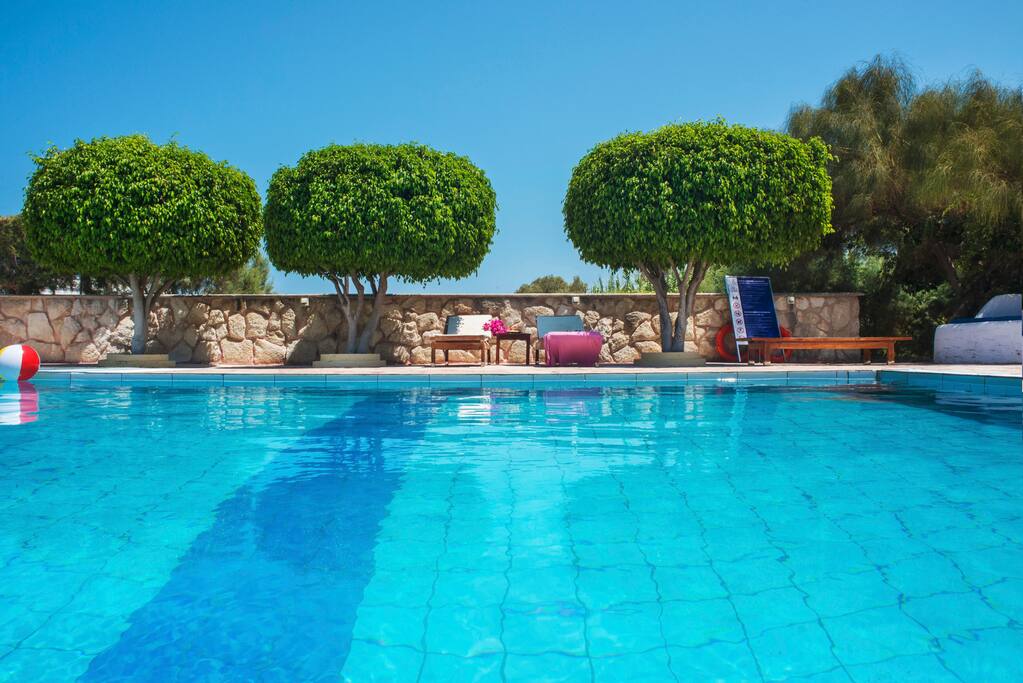 Pool area