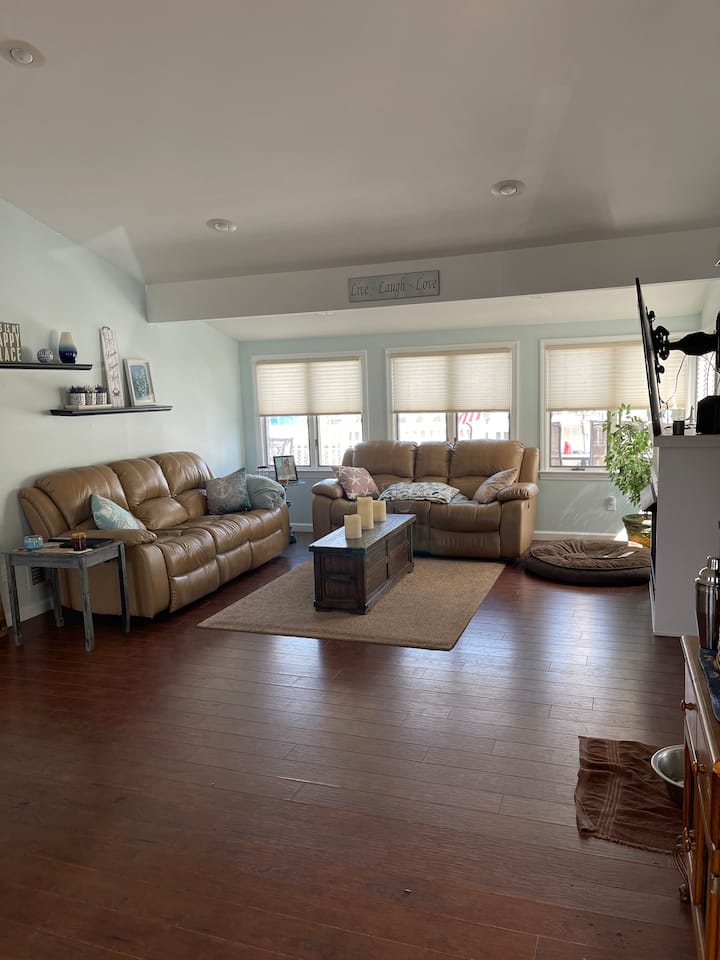 10 Best Airbnb Vacation Rentals In Manahawkin, New Jersey Updated