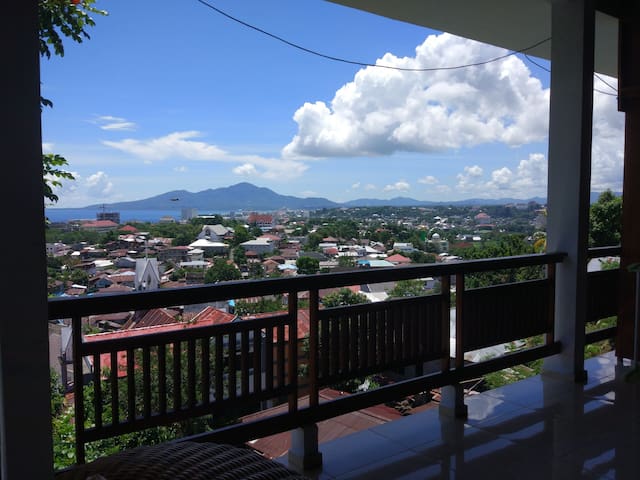 Cozy Studio House in Manado Central with nice view