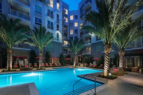 Luxury 2 King Master Bdrm Woodland Hills
