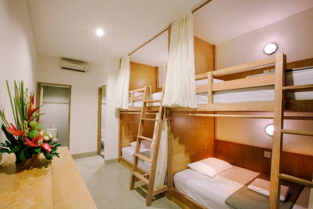 DORM - Mixed - 4 Beds