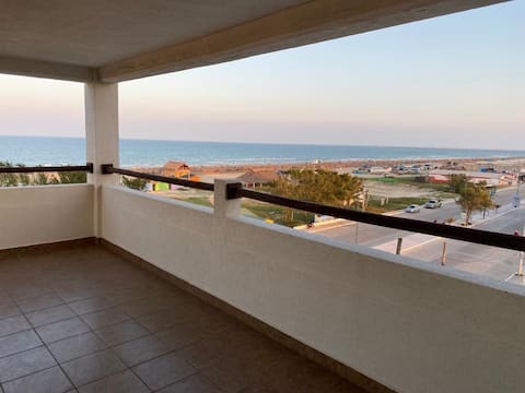Beachfront apartment in Miramar Tampico