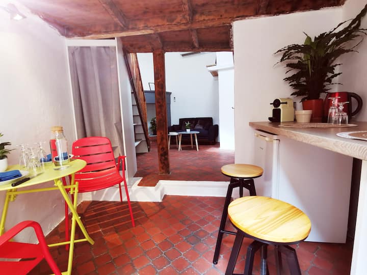 Maison Jaune Logement Entier  - Centre Juan - Juan-les-Pins