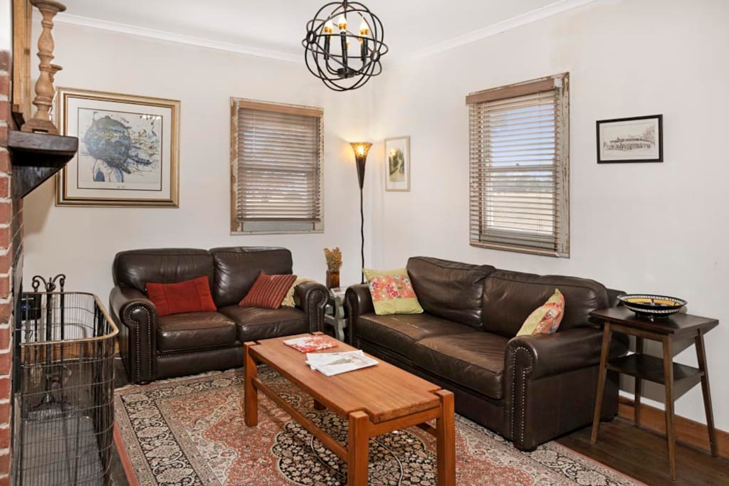 Lounge room