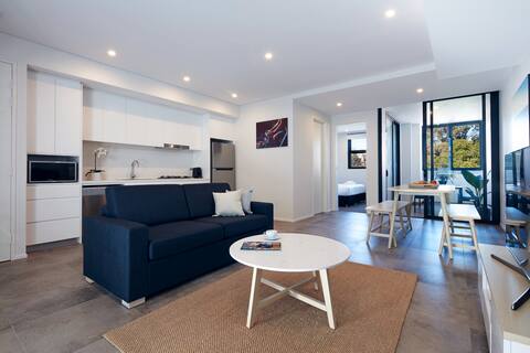 Camperdown Two Bedroom Apartment - 14+ Nights